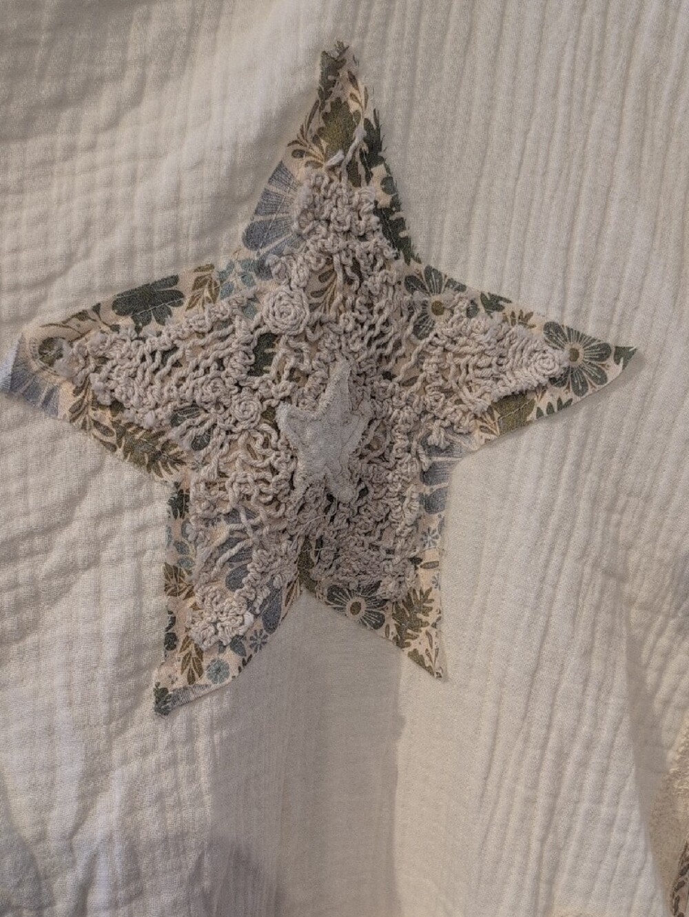 POL Ivory Star Applique Lace Tie-Front Cardigan NEW Size S - Picture 6 of 9